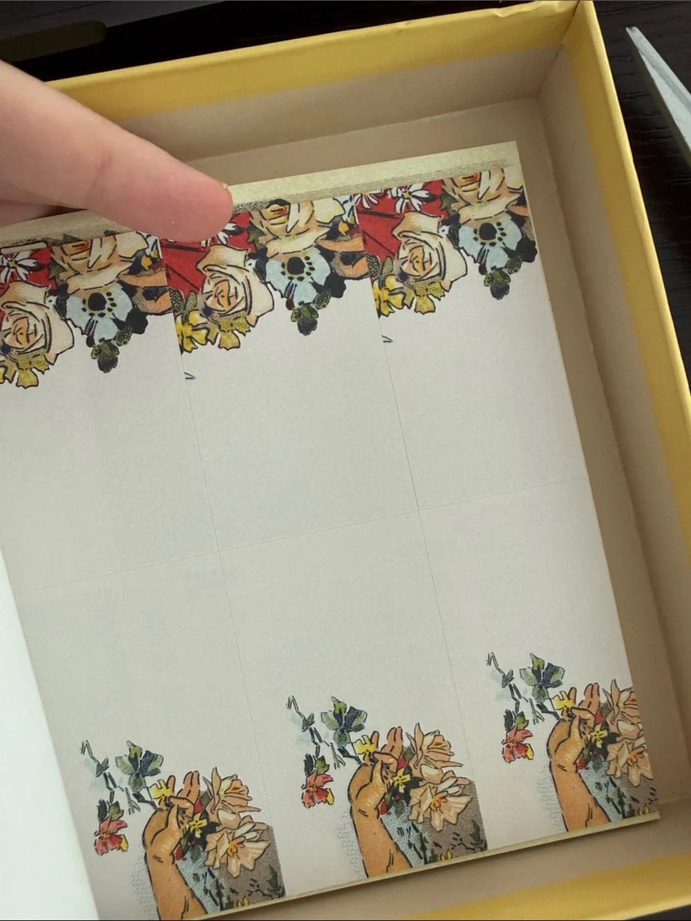 Pepin Paris Posters 1900 Correspondence Set – Yellow & Multicolor Illustration